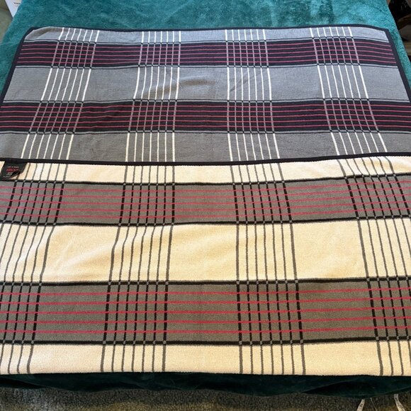 IBENA Gray & White Woven Blanket Throw with Red & Black Stripes - Picture 1 of 6